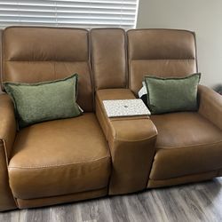 Power Loveseat with Cup Holders