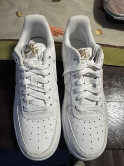 Nike Air Force Women Size 6.5