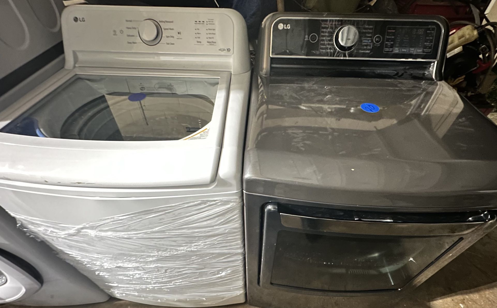 LG Washer & Dryer Set