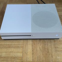 XBOX ONE S