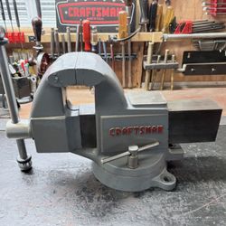 Vintage HD Craftsman Vise