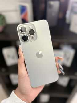 IPHONE 15 PRO MAX 256GB UNLOCKED✅