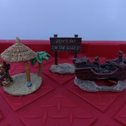 Fish Tank Decor