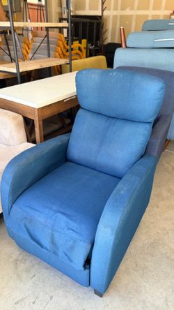 Recliner couch