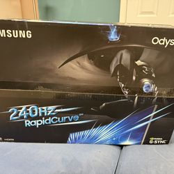 (BROKEN) Samsung Odyssey 27-inch CRG5 240Hz Curved Monitor with G-Sync