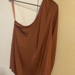Women's Clothes 