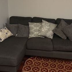 Sofa, clean house, never been smoked no pet