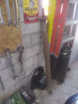 01 GMC Yukon drive shaft