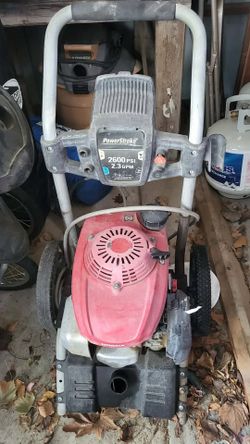 Pressure Washer – 2600 PSI / 2.3 GPM (Honda Engine)