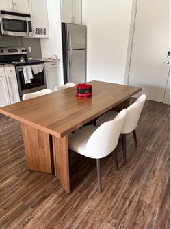 Dining table + chairs
