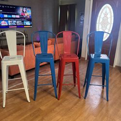 4 awesome Bar Stools 