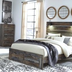 Modern Queen Bedroom from Ashley