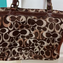 COACH TOTE HANDBAG