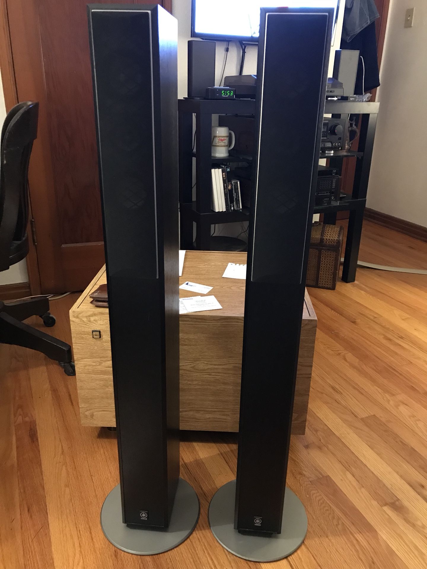 Yamaha NS-125F Tower Speakers
