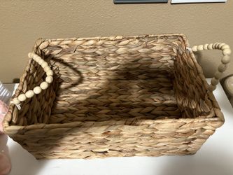 2 Baskets 