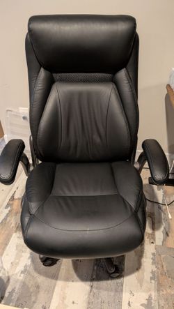 La-Z-Boy office chair