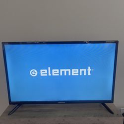 32 Inch Element TV - Excellent Condition, Great Price