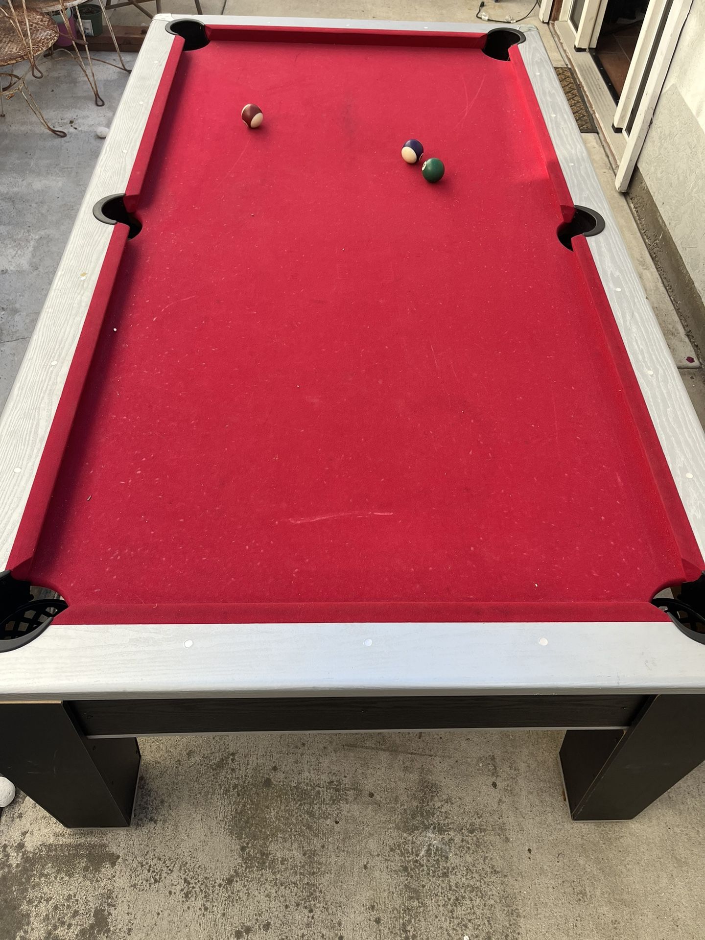 6ft X 4ft Pool Table