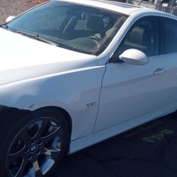 2006 BMW 330 4DSD  standard