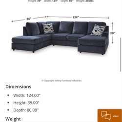 Like new Couch - Ashley Furniture 