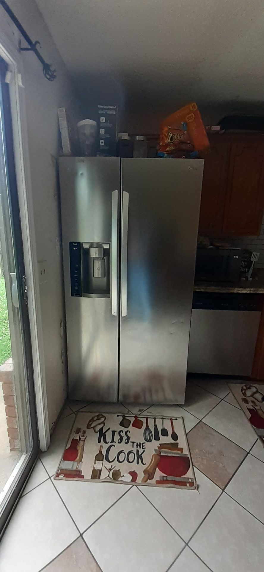 LG Refrigerator