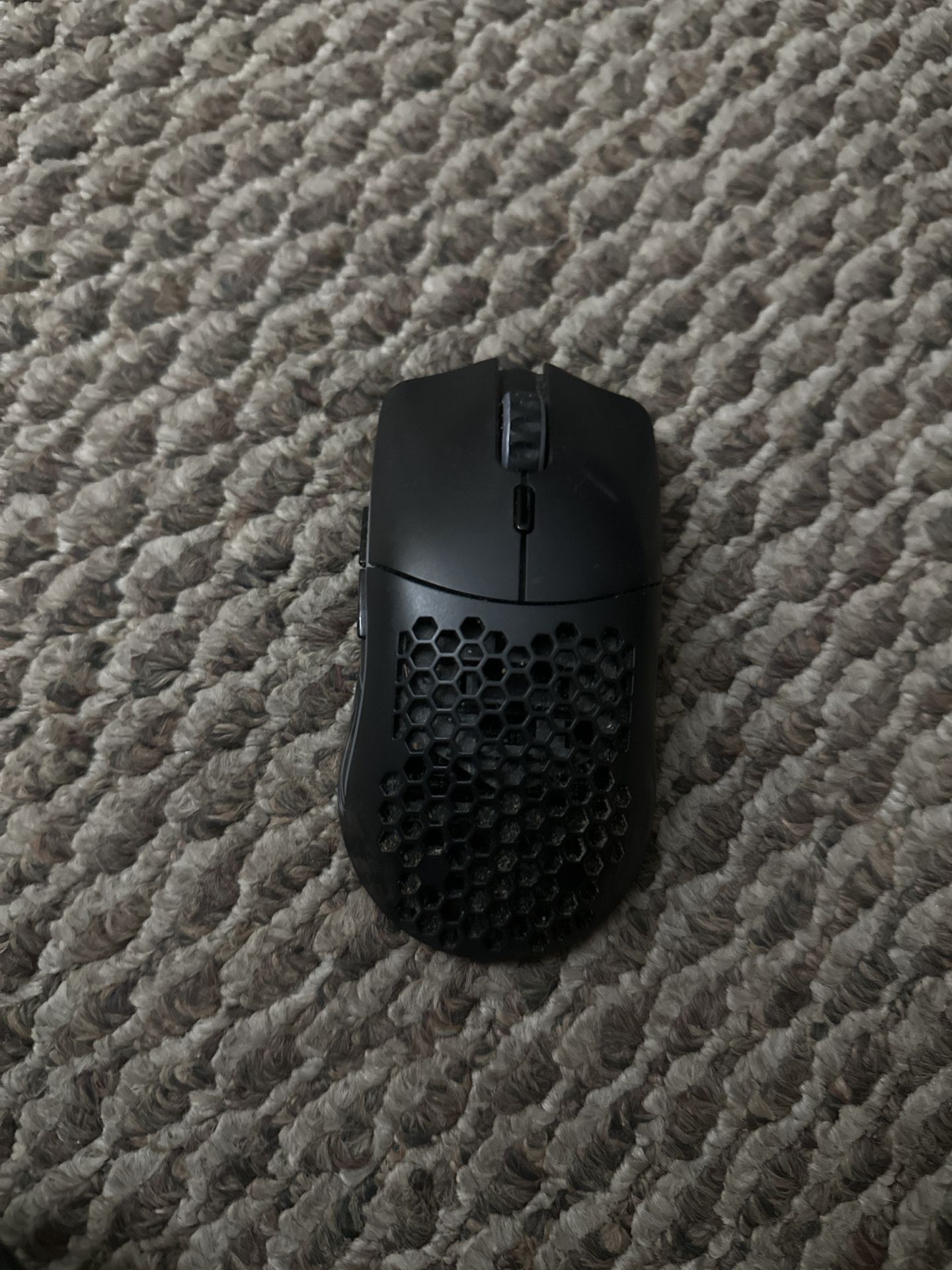 Glorious Model 0- Gaming Mouse