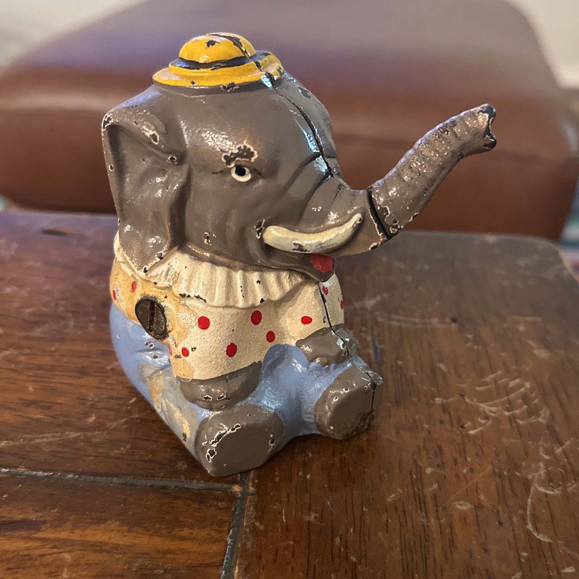 Hubley Cast Iron Circus Elephant Bank