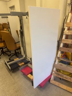 HAT Collective electric sit-stand desk