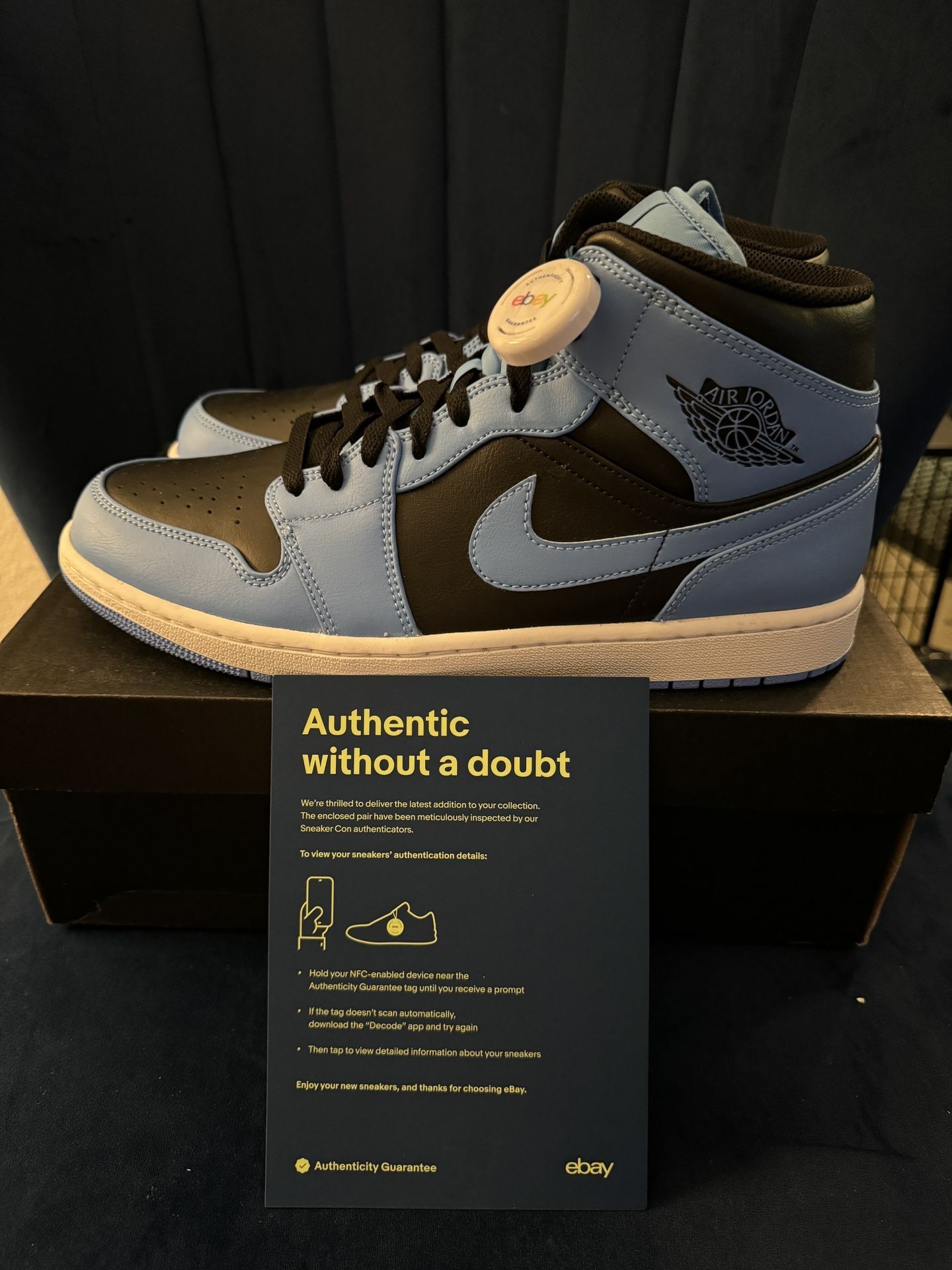 Size 11 Nike Air Jordan 1 Mid University Blue Black White DQ8426-401