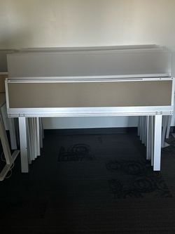 Commercial modular office/workstation partitions