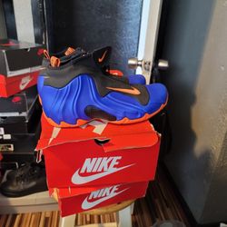 Flightposite Knicks Away Sz 10 Good Cond