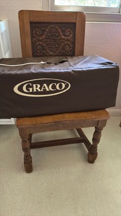 Barely used Graco pak n play
