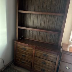 Dresser With Bookshelves 