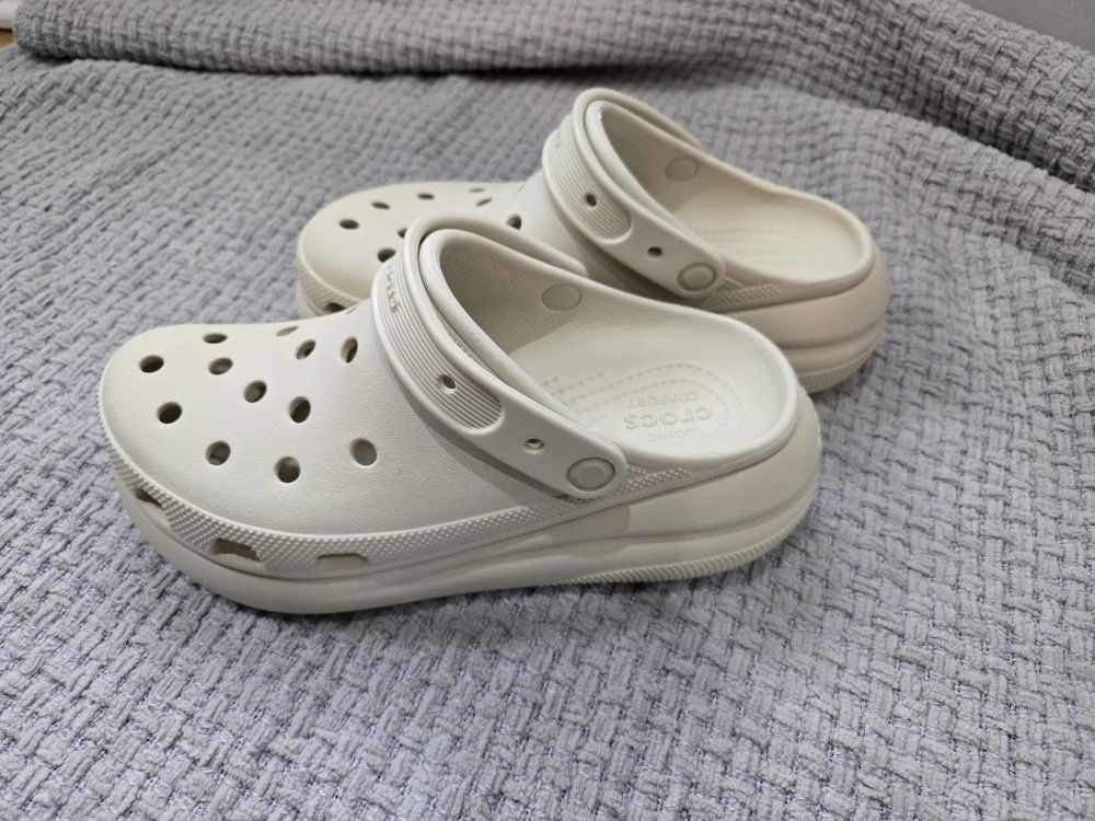 Crocs Iconic Crocs Comfort Crush Clog Bone Size Men 8 Women 10 New
