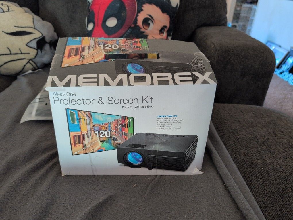 Memorex All-in-one Projector And Screen Kit