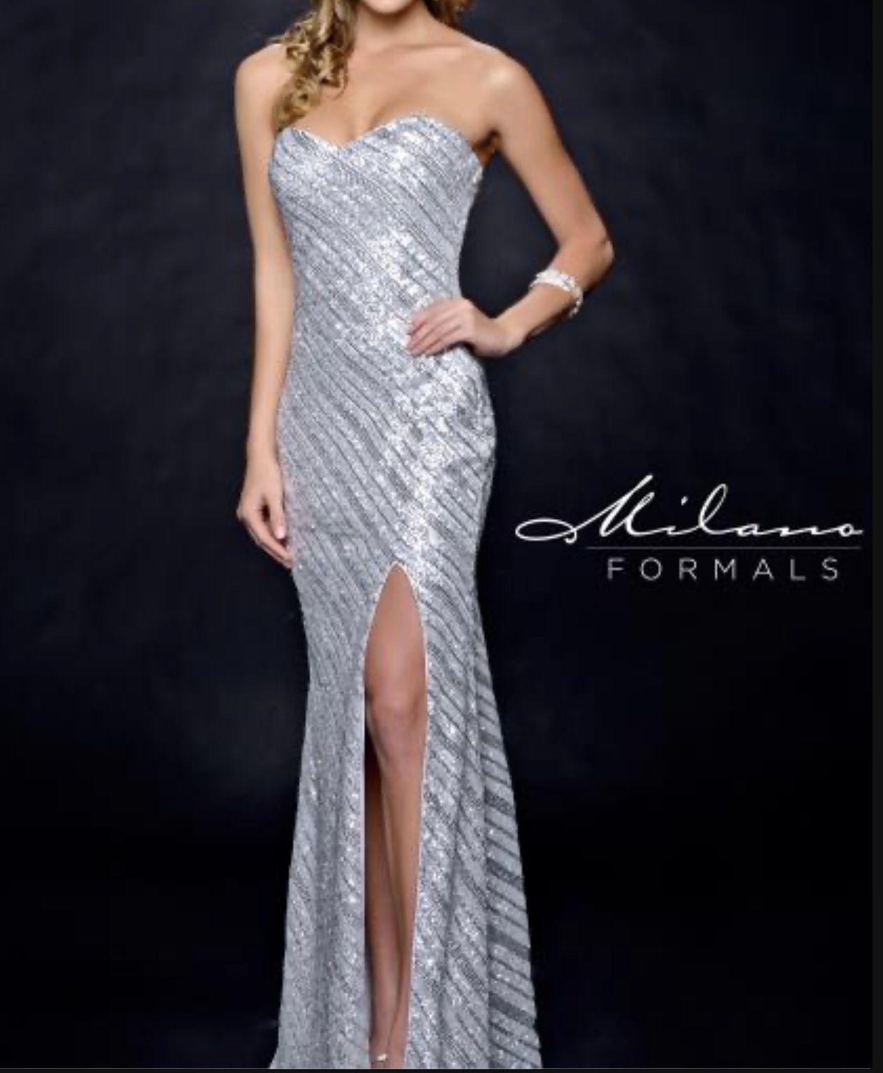 Prom Dress. Milano Size 4