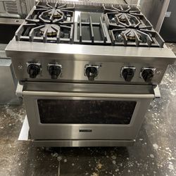 VIKING 30” Gas Convection Range‼️
