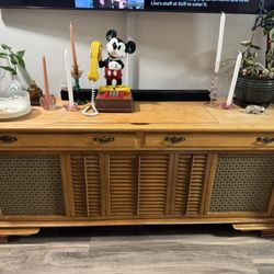 VINTAGE RECORD CONSOLE TABLE BUFFET TABLE RCA VICTOR