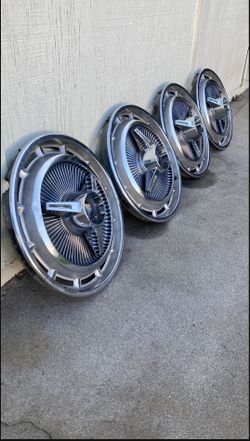 Chevrolet SS Spinner Hub Caps - Vintage- Set Of 4- ‘64-‘65 - Polished & Wrapped In Box! Super Clean! 