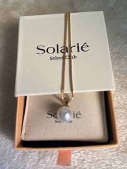 Solarié Pearl Pendant Necklace