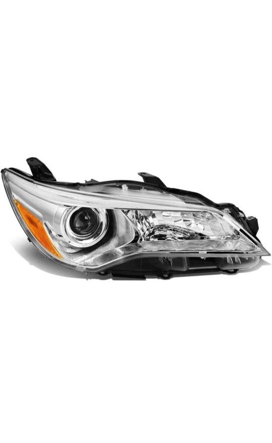 15-17 TOYOTA CAMRY (PASSENGER SIDE) HEADLIGHT ONLY