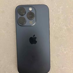 Unlocked Apple 🍎 iPhone 15 Pro (Black) 128GB - Good Condition 