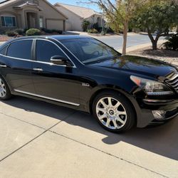 2012 Hyundai Equus
