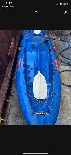 Kayak 10’.5”lifetime