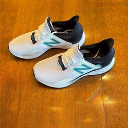 New Balance Size 8 Men