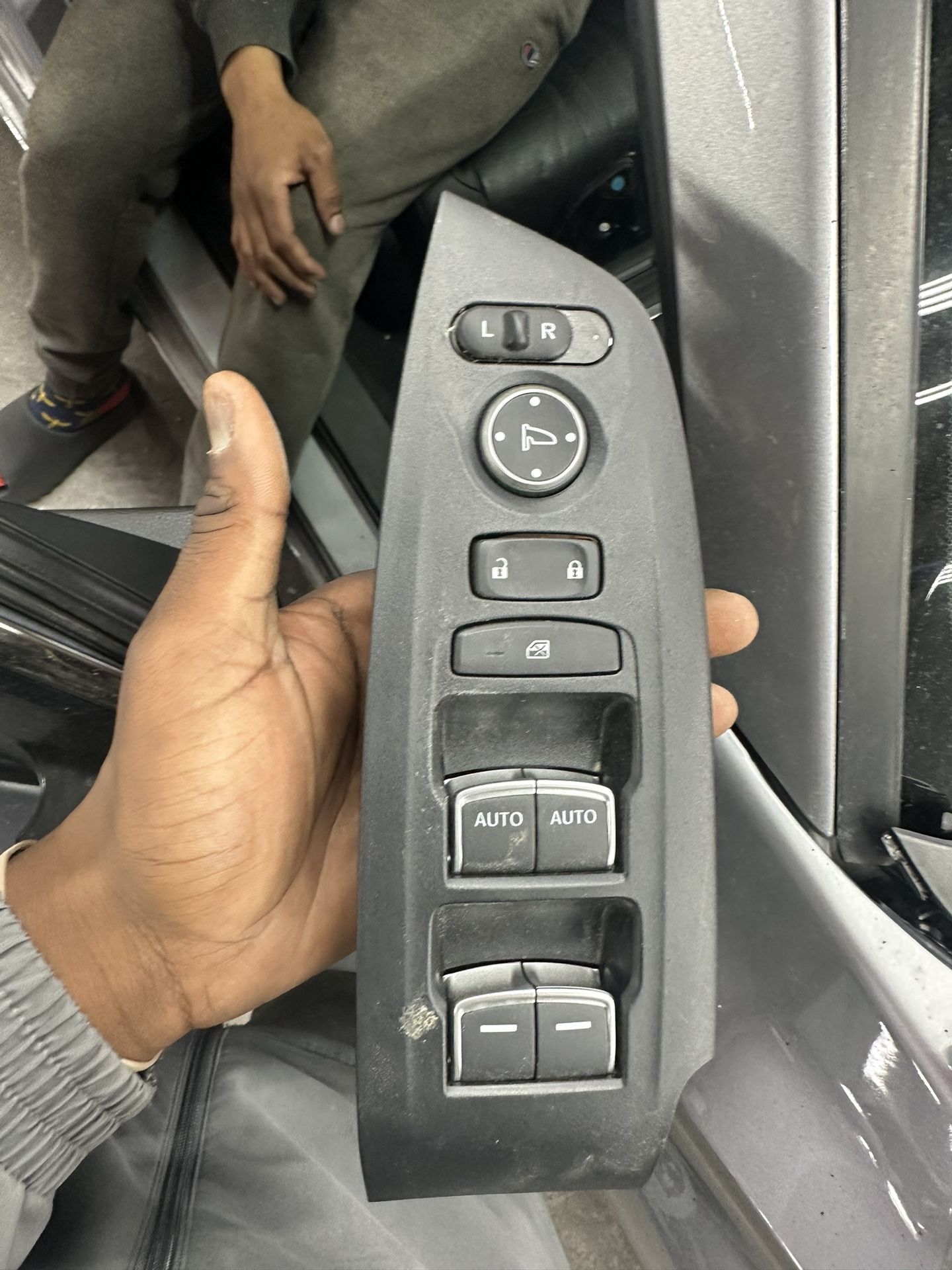 10th Gen Honda Accord Window Switch Panel