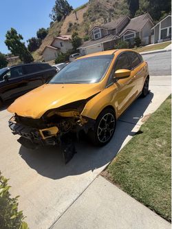 2012 ford focus hatchback