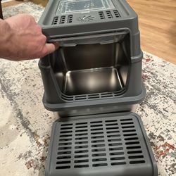 Cat Litter Box 