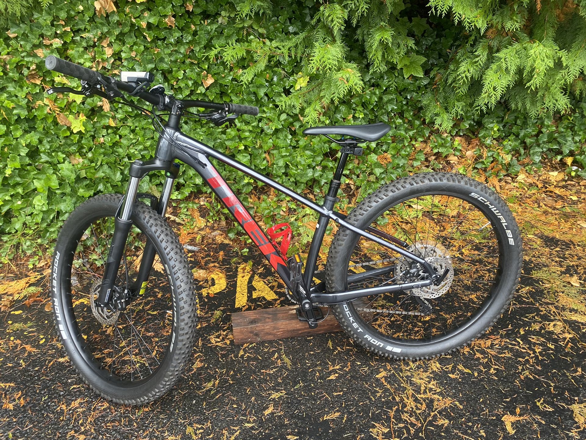 2021 Trek Roscoe 6 