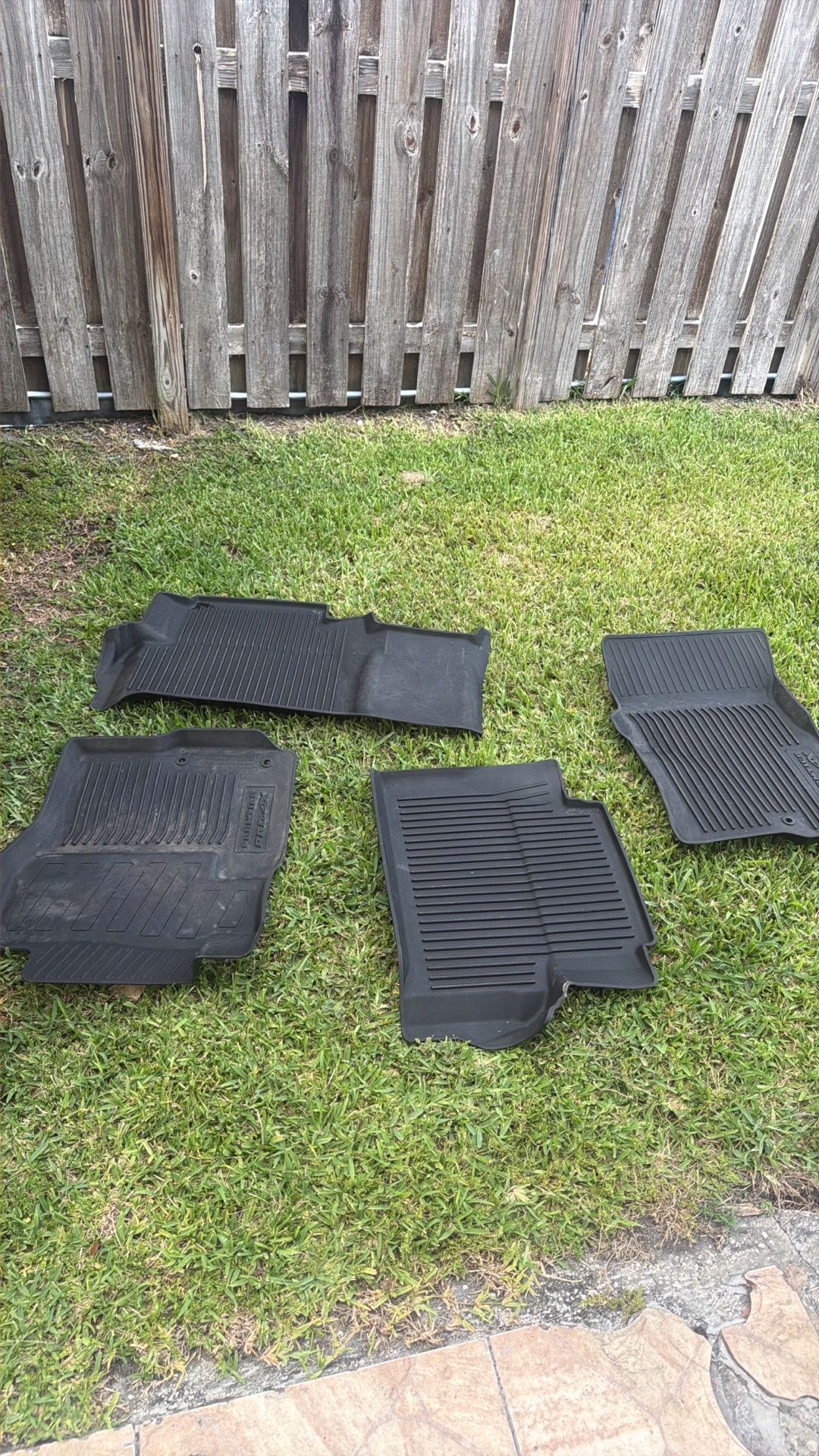 2022-2026 Nissan frontier floor mats